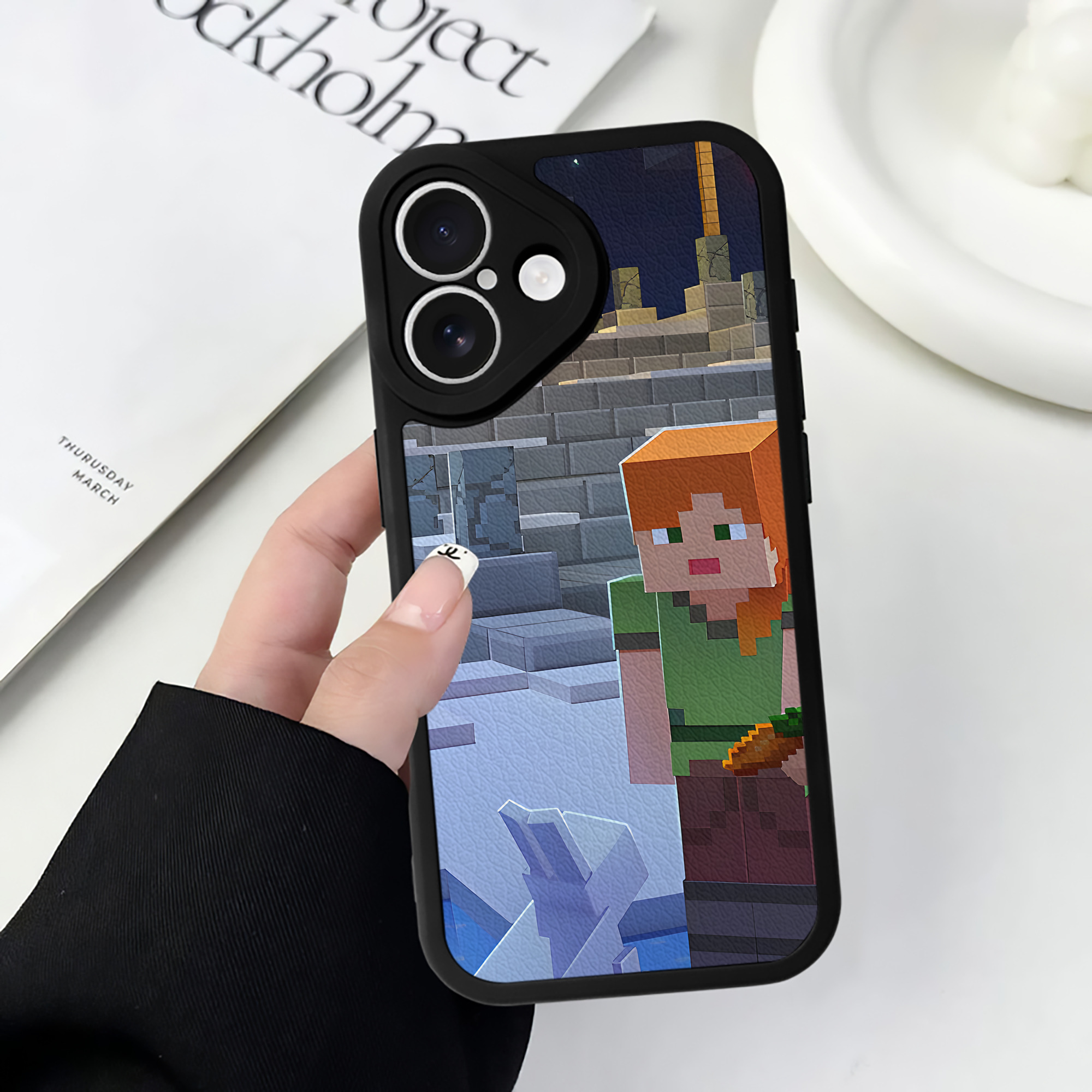 （画像用） マインクラフト ブロックの世界 Minecraft MC Block world 【iPhone 16シリーズ対応】シリコンスマホケース（レザー調） 材質：シリコン
